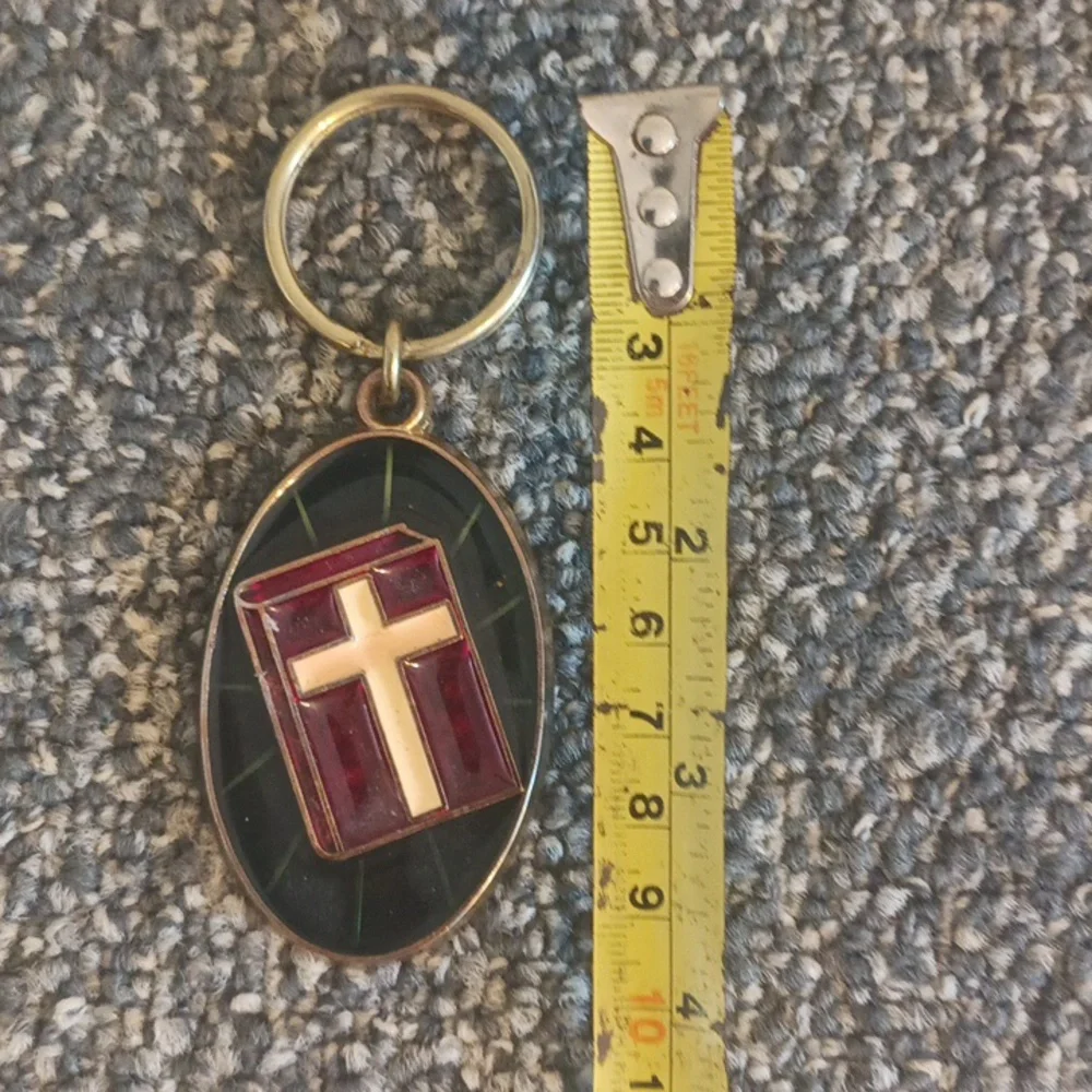 N/A keychain enamel